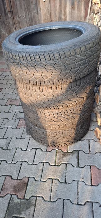 235 55 18 cauciucuri de iarnă