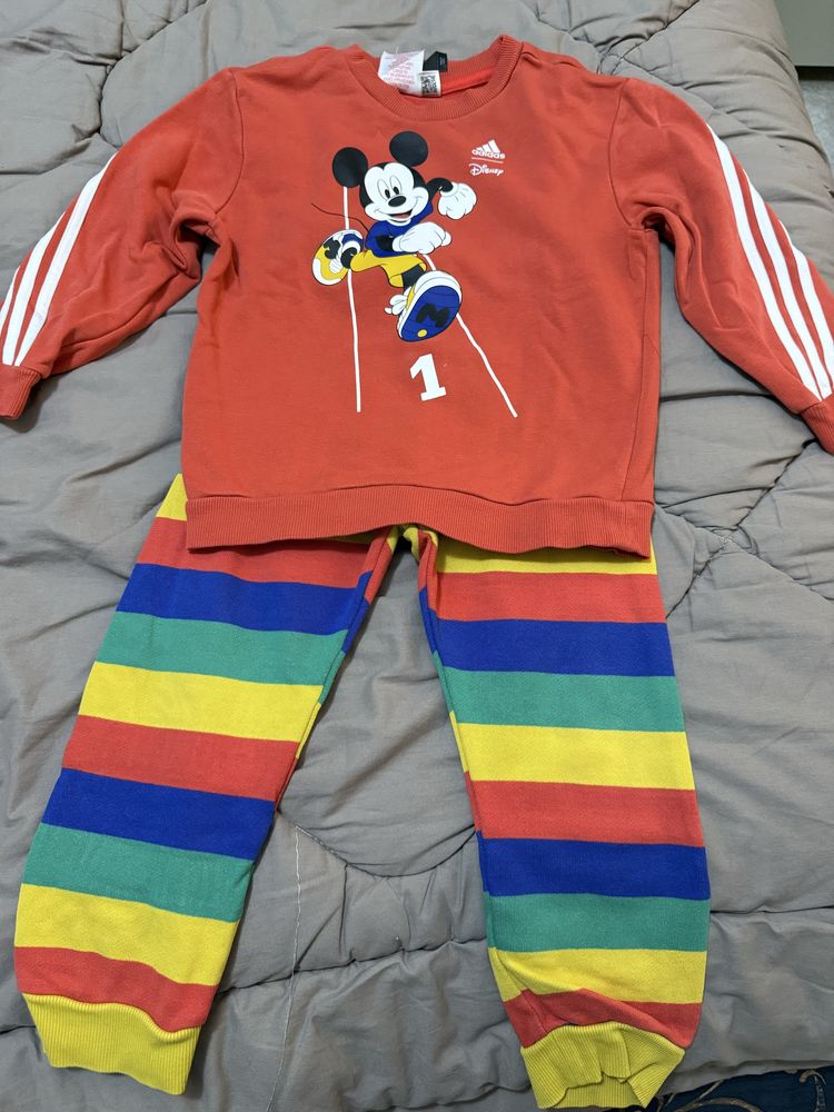 Adidas екип 104см