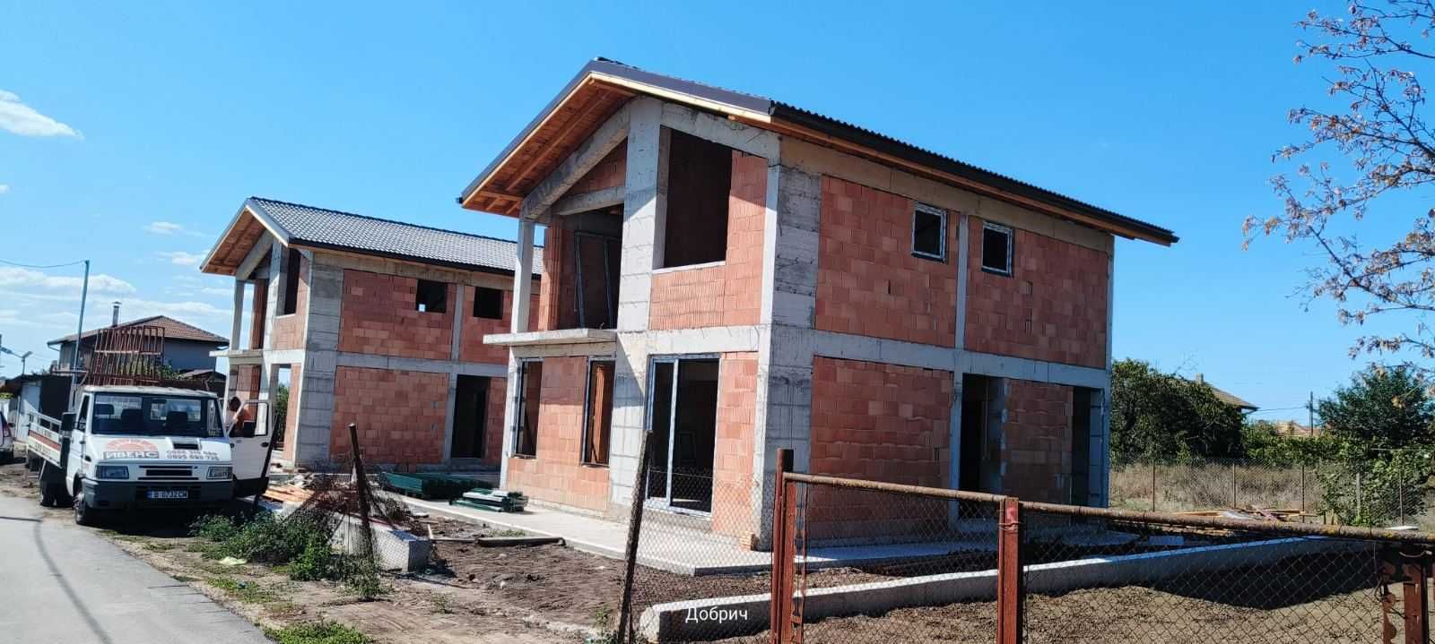 НОВИ Двуетажни соларни къщи