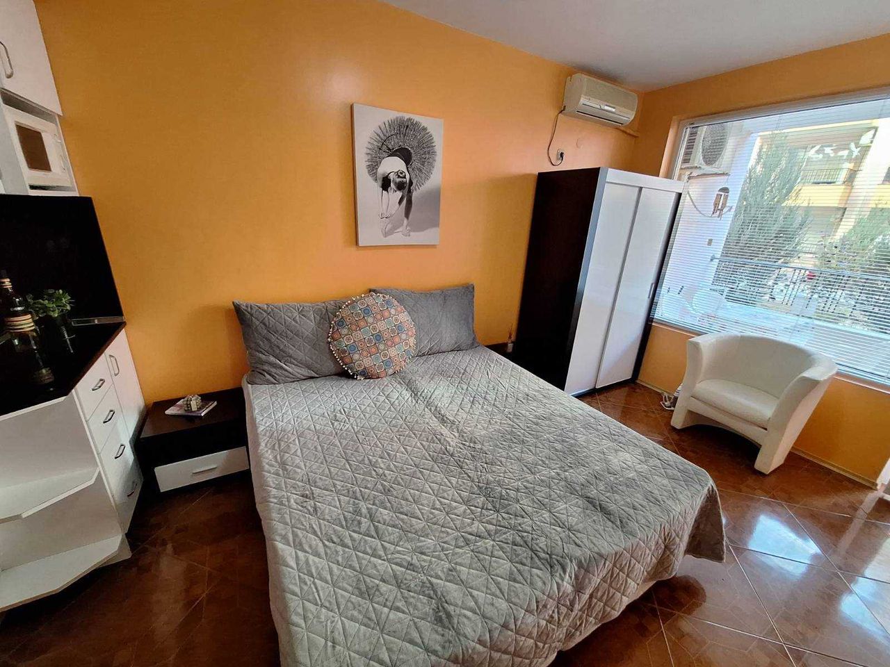 Продава се Едностаен апартамент в к.к. Слънчев бряг - 31 кв.м за 1388 €/кв.м - Снимка #1
