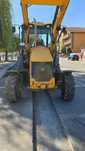 JCB 3cx Buldoexcavator JcB 3cx an:2018 ore: 6000, pret 40000€+TVA,