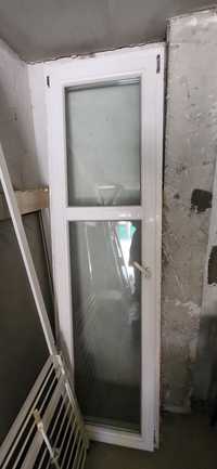 PVC врата за балкон