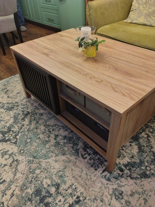 Холна маса от магазин Комо