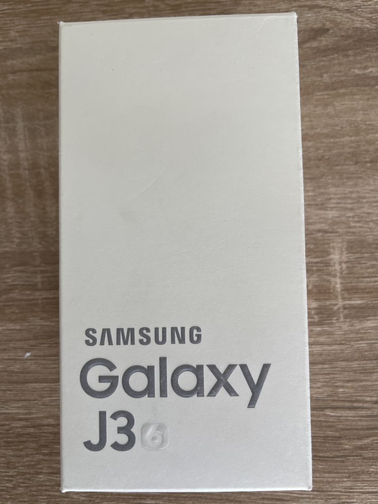 Смарт телефон SAMSUNG Galaxy J3