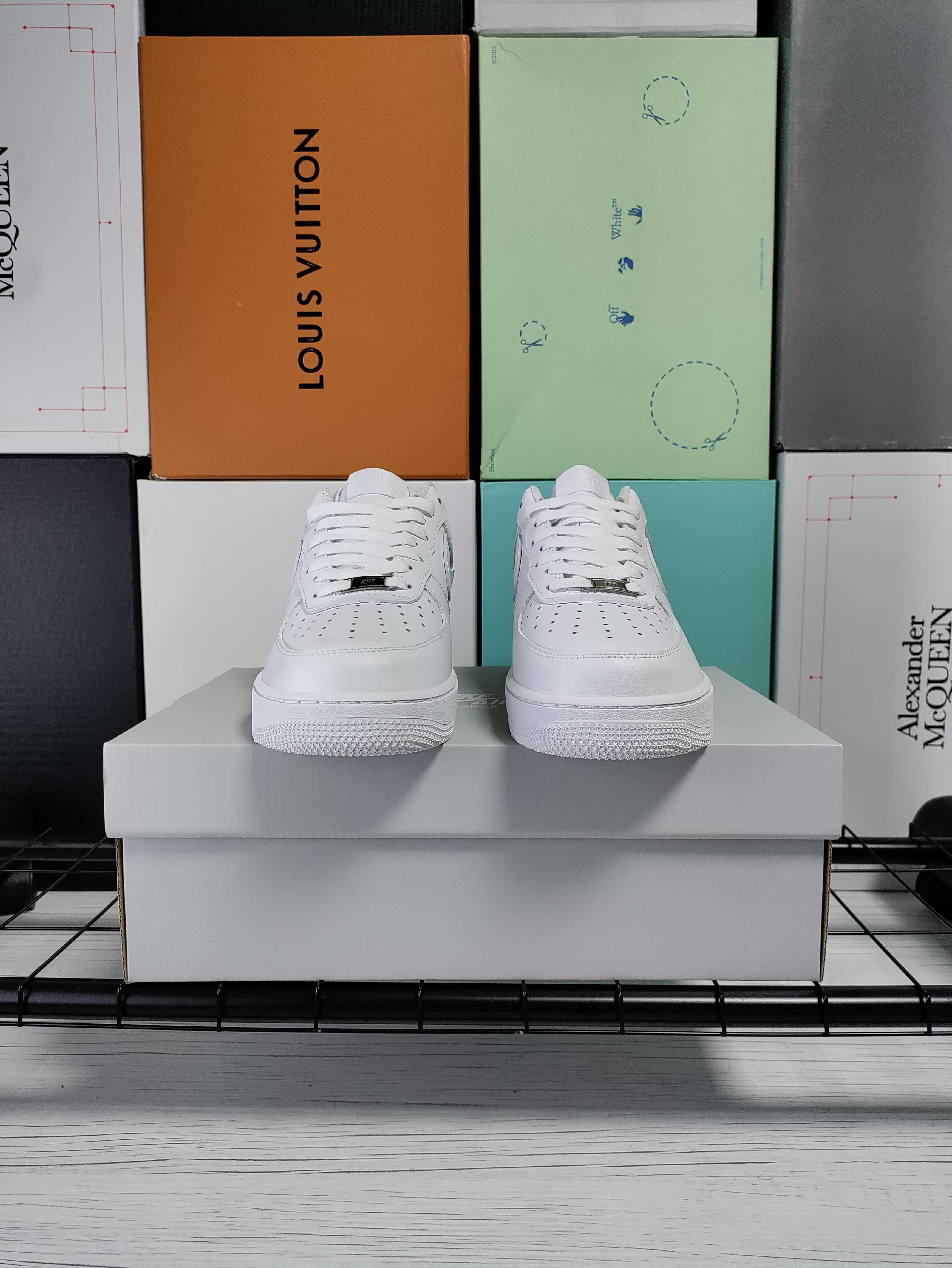 Air Force 1 Low triple white marimea 40