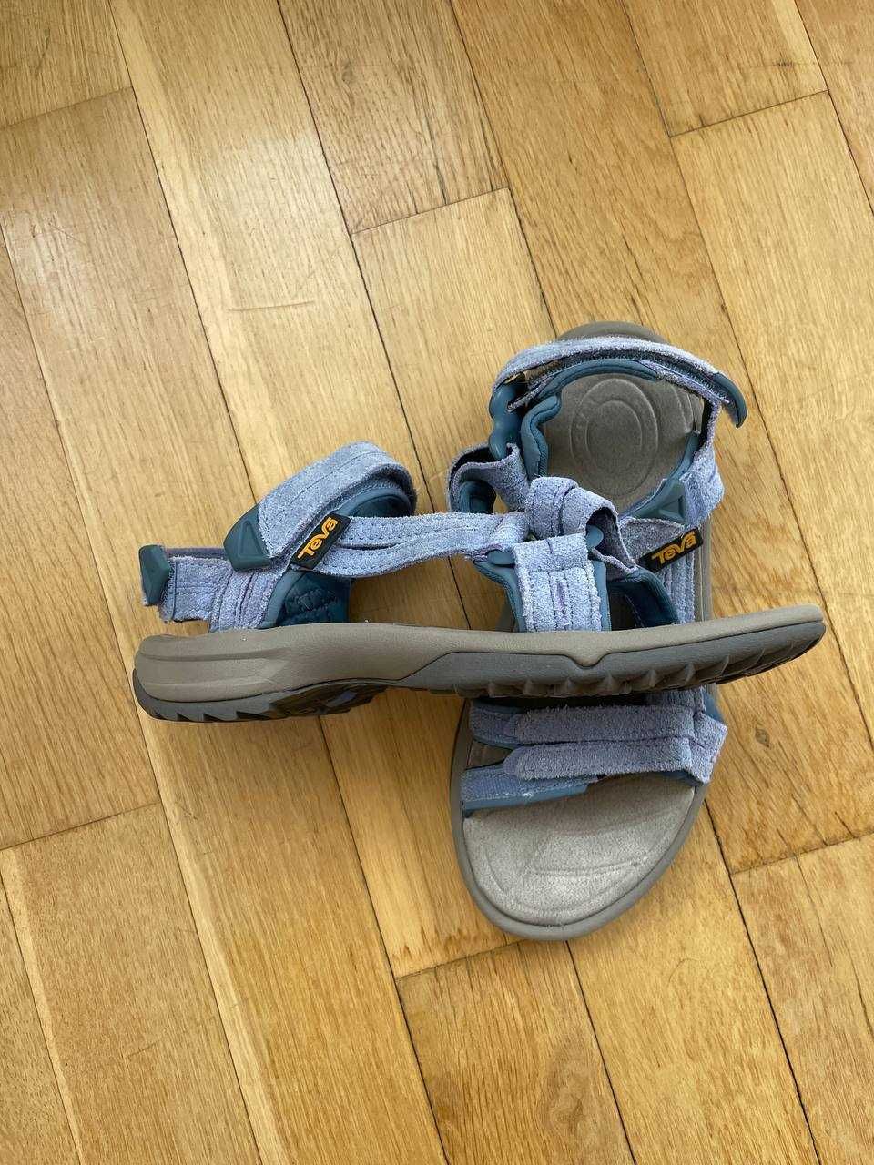 Спортни сандали Teva, номер 36
