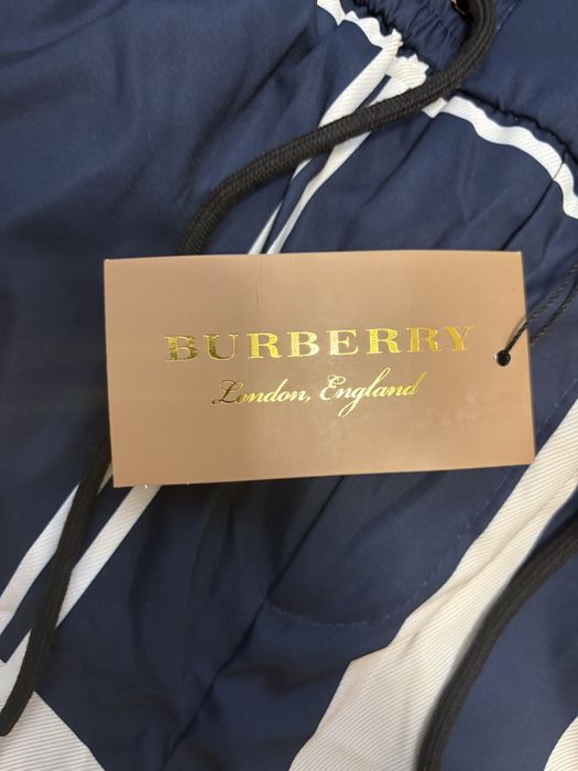 Оригинални Къси Гащи “Burberry” Размер:M
