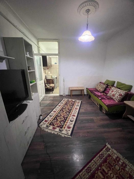 Garsonieră 20 mp, (fostă cameră cămin cu baie geamuri termopan)