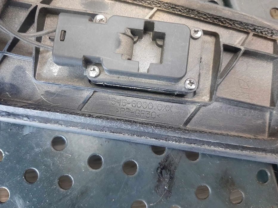switch maner deschidere haion cu buton automat  fiat freemont 345 164660000xx