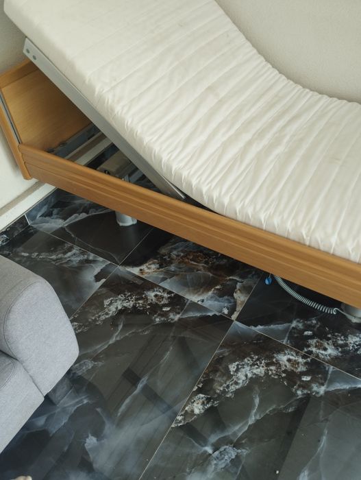 pat electri medical și carucior dezabilitati