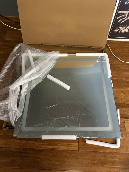 Oglinda LED rece/cald, dezaburire si ceas