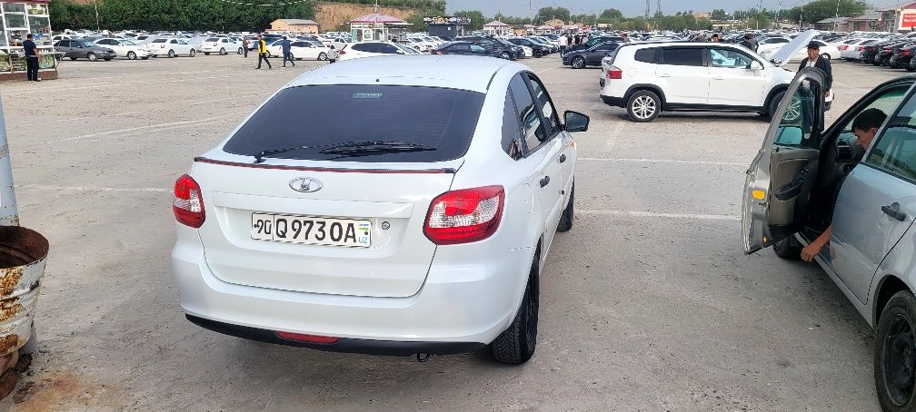Lada Granta 2015