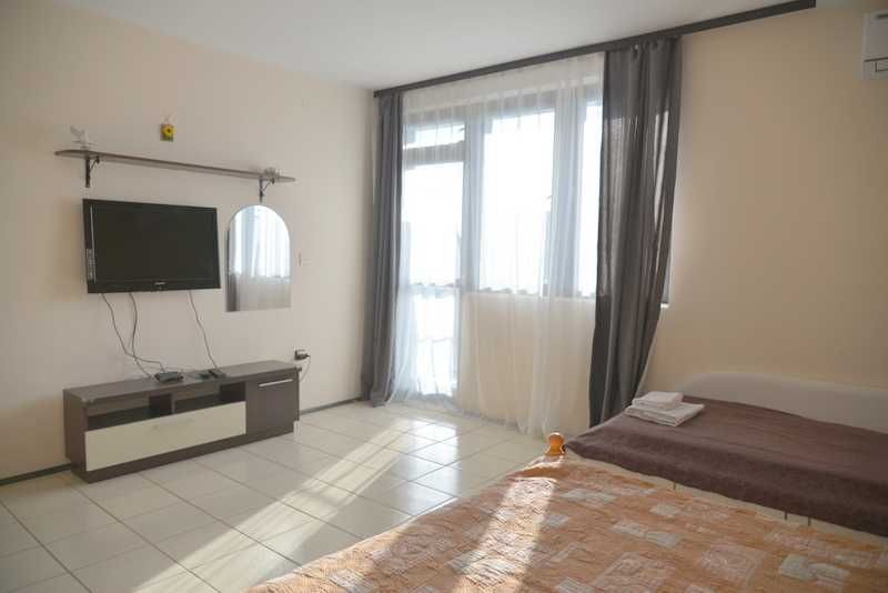 Продава се Хотел в Ахелой - 790 кв.м за 388 €/кв.м - Снимка #3