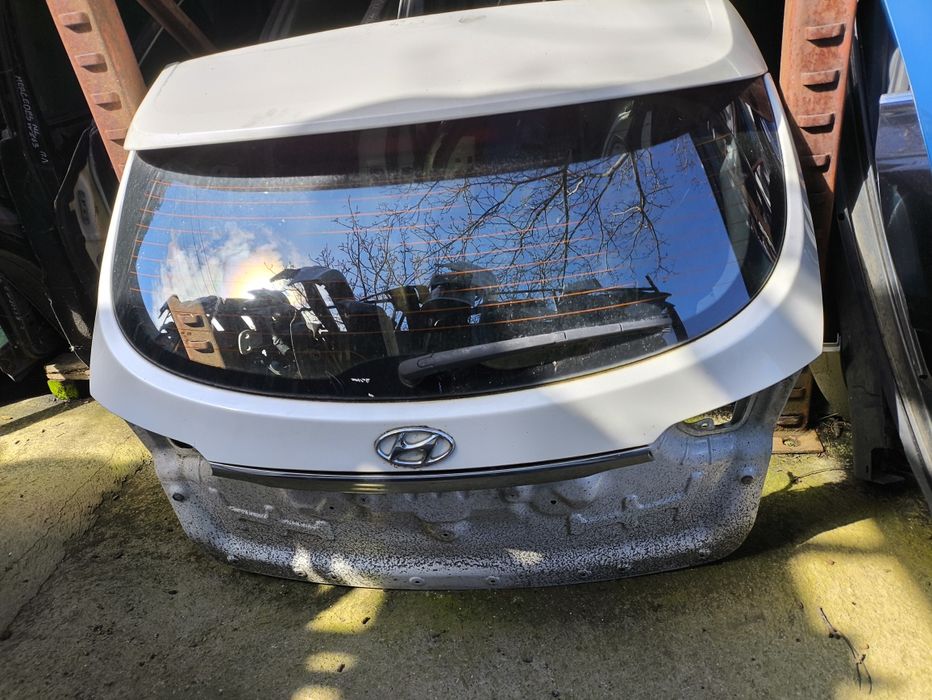 Заден капак за Hyundai i40