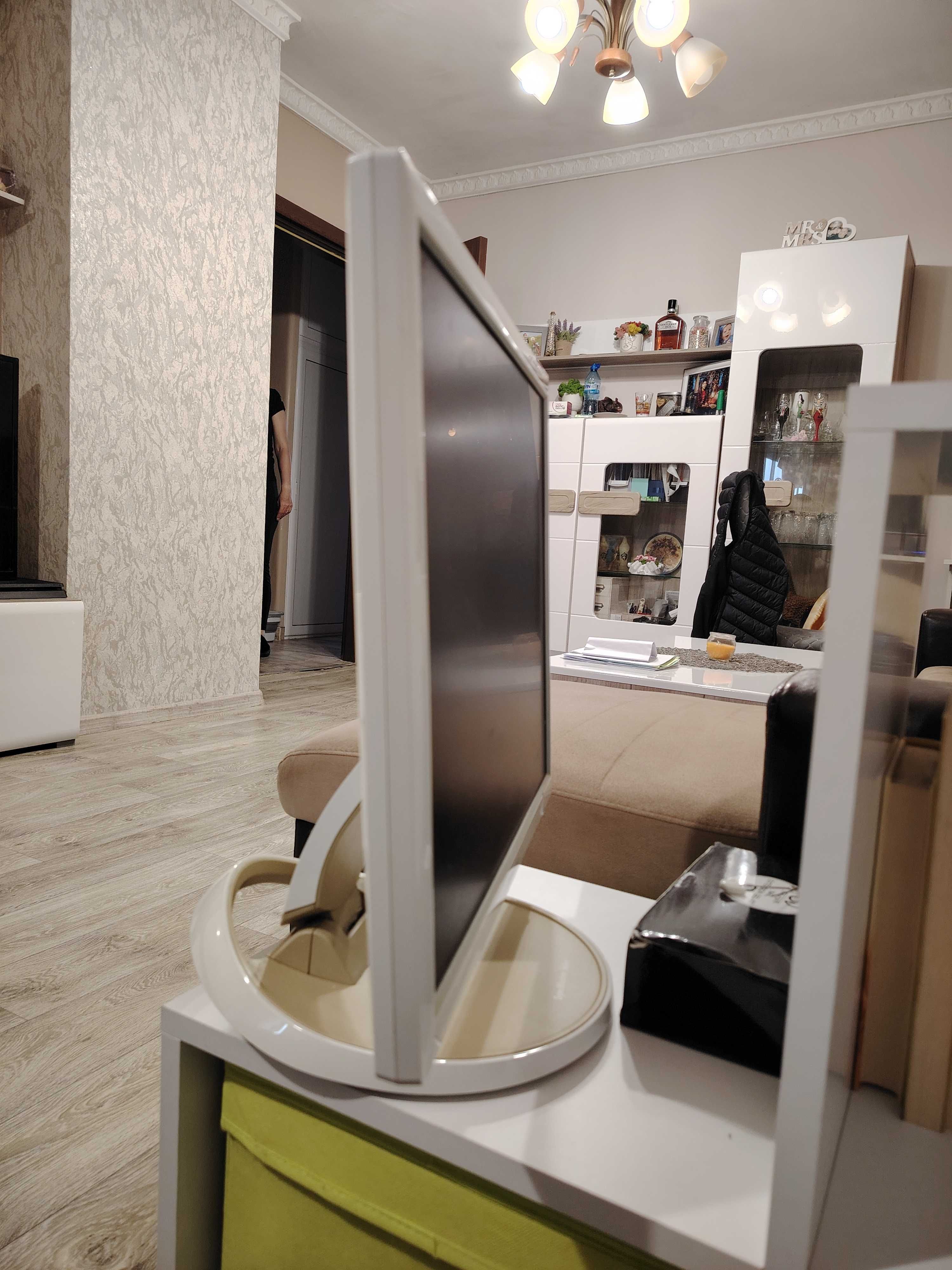 Samsung 960bf 19 инча
