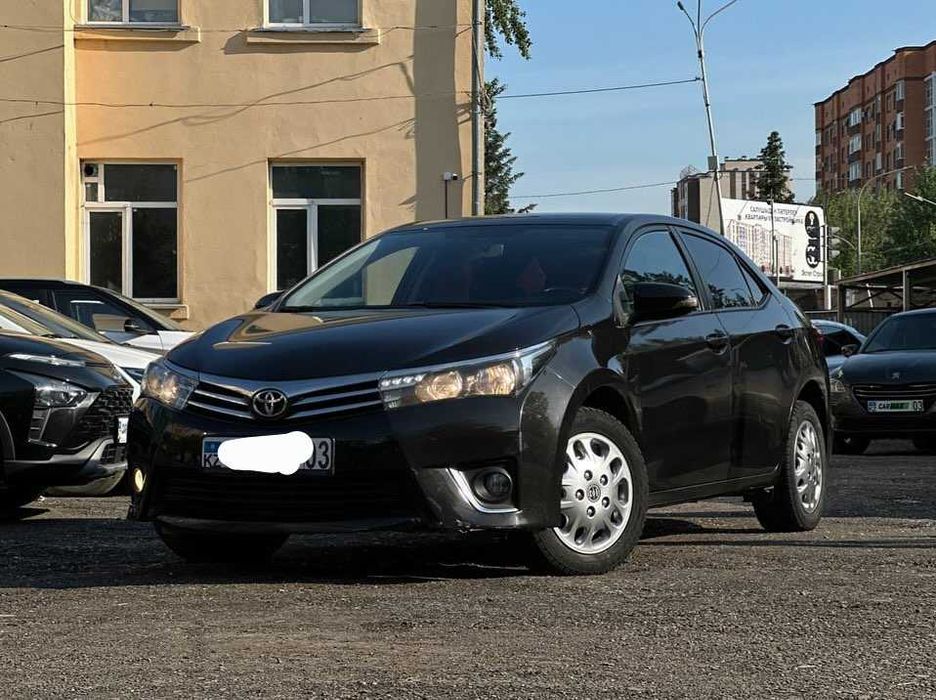 Продам Тойота Королла 2016