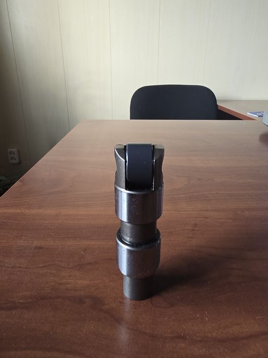 Продам толкатель рено магнум  керамический