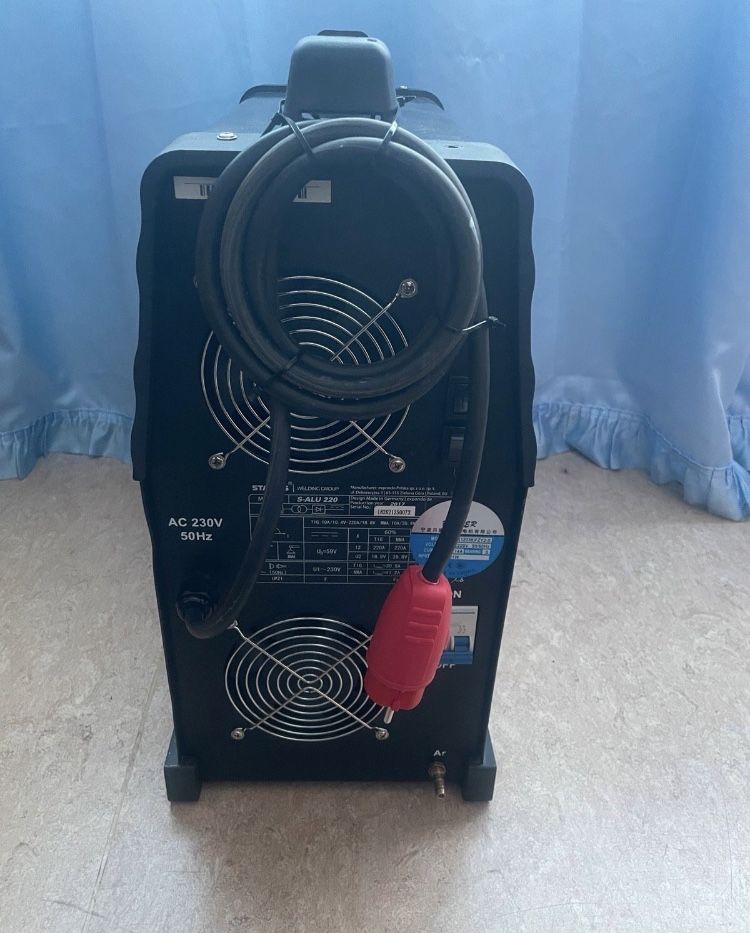 Аргонов заваръчен апарат AC/DC 200A / Германия/ , инверторен