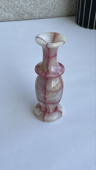 Vaza din mineral natural unicat Piatra Onyx