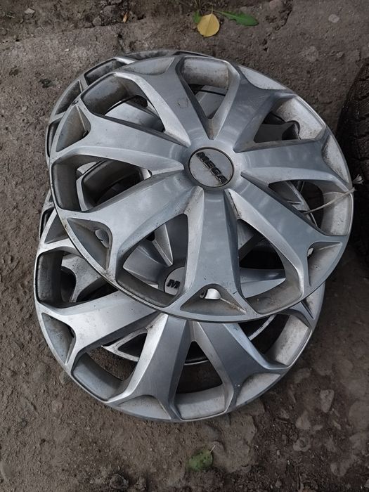 Почти новые шины с дисками