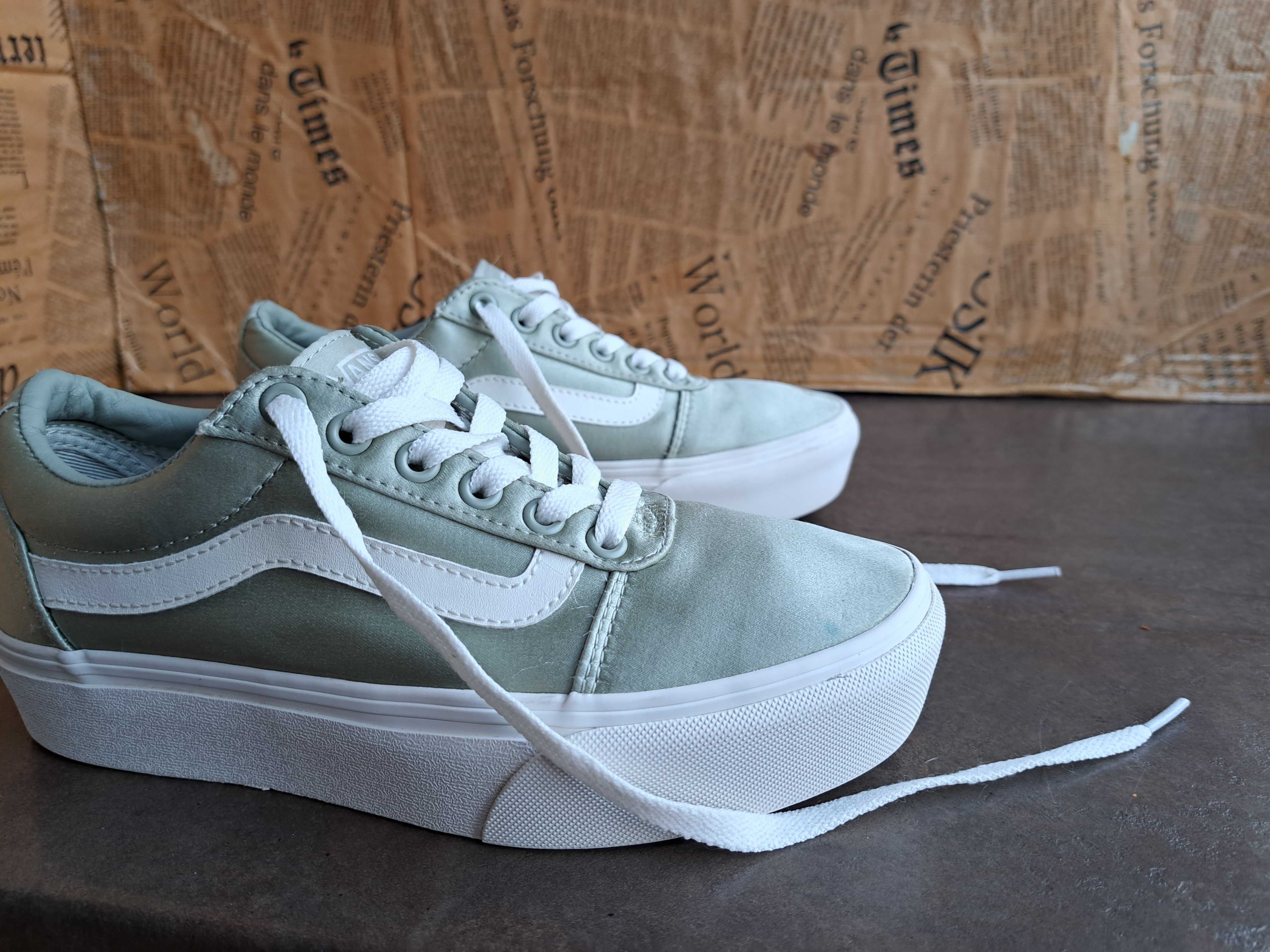 дамски маратонки,кецове,спортни обувки на платформа,гуменки,н36,5 Vans