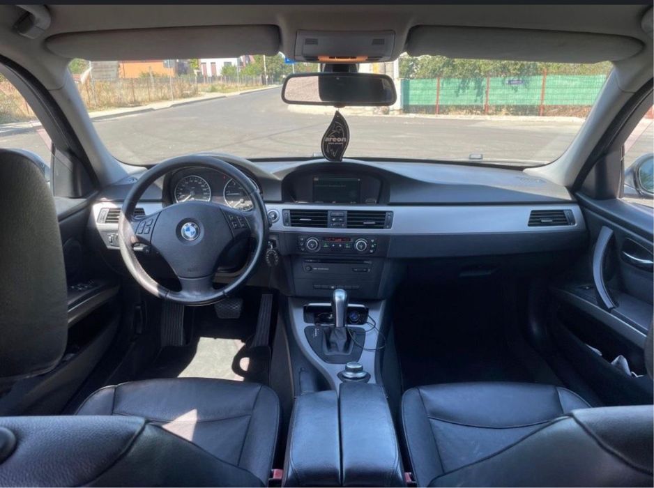 BMW SERIA 320 Berlina