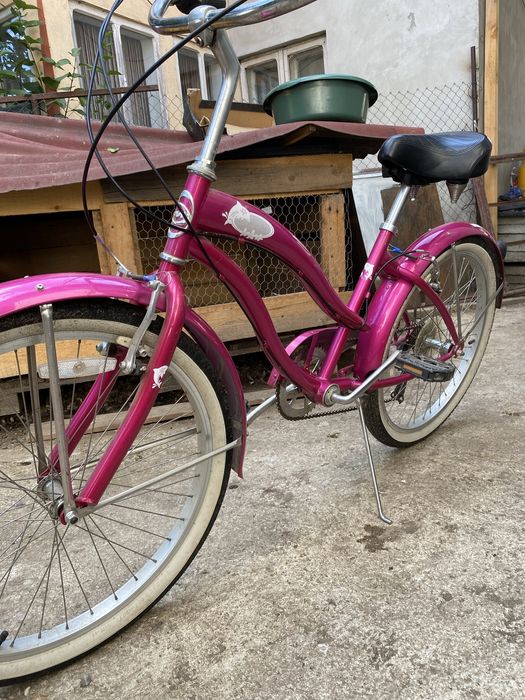 Bicicleta roz de vanzare