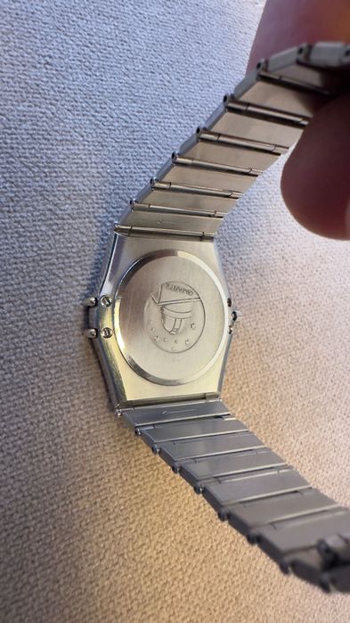 Omega Constellation chronograph 198.0142  bezel aur 18K