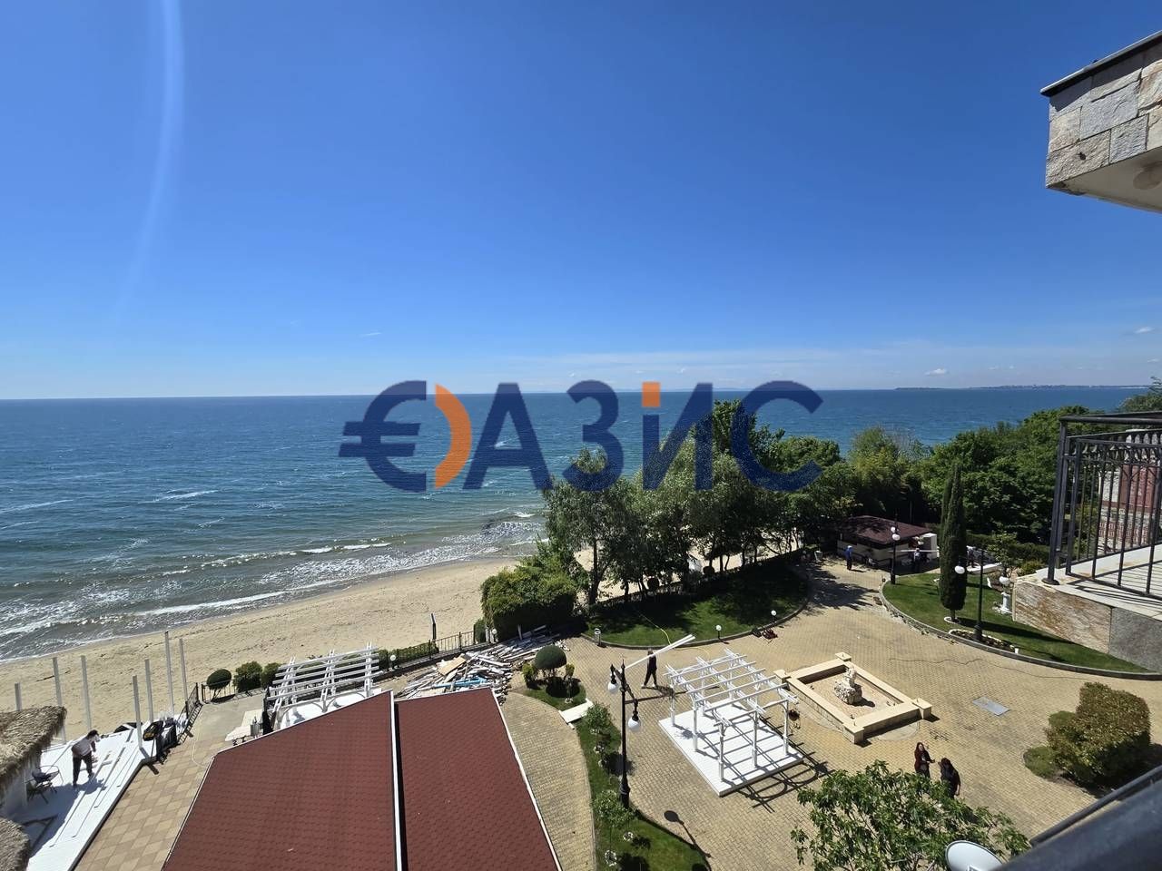 Апартамент с 1 спалня в комплекс Цезар Палас, 90 кв. м., Свети Влас,