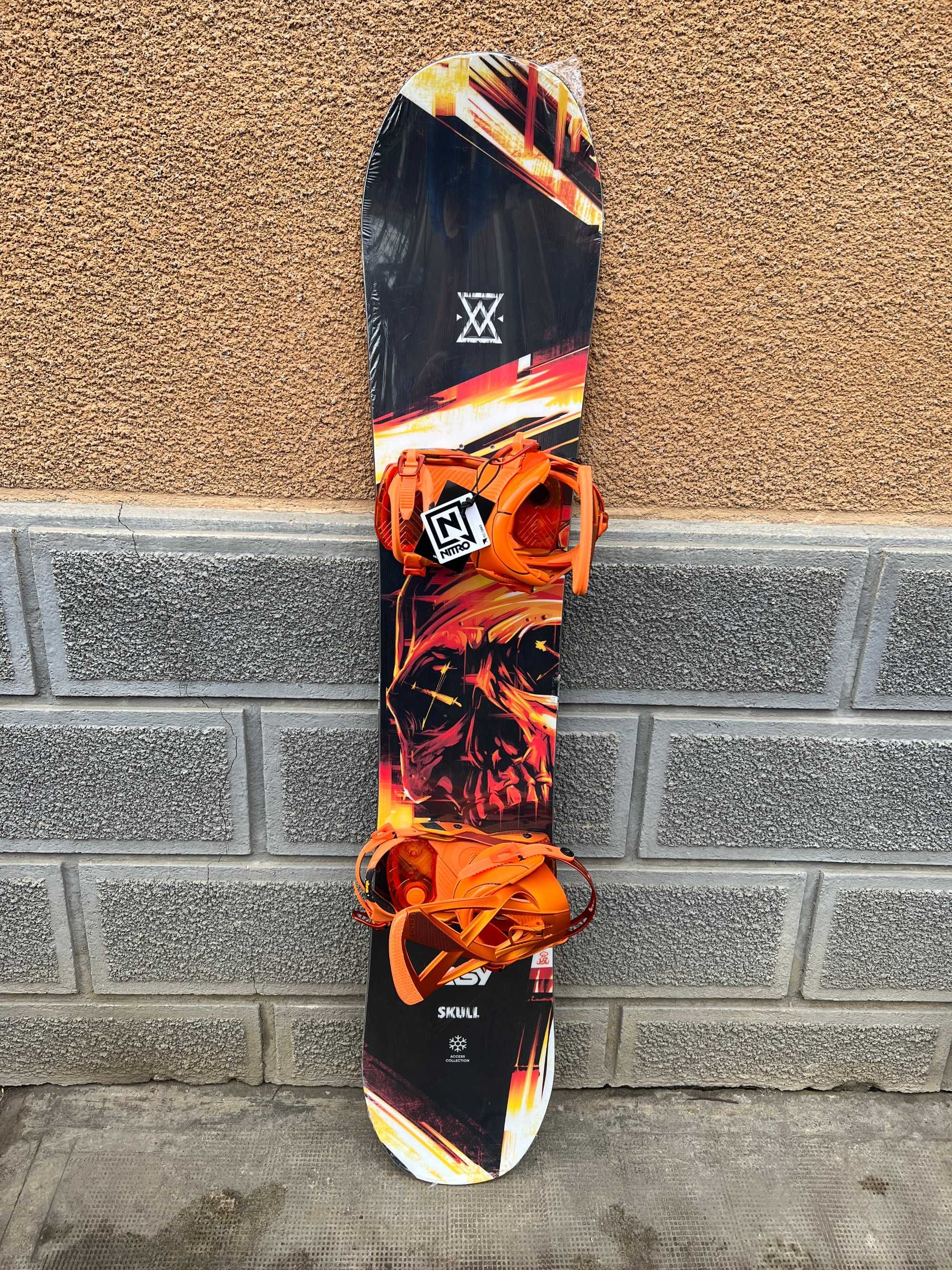 placa noua snowboard easy skull L154