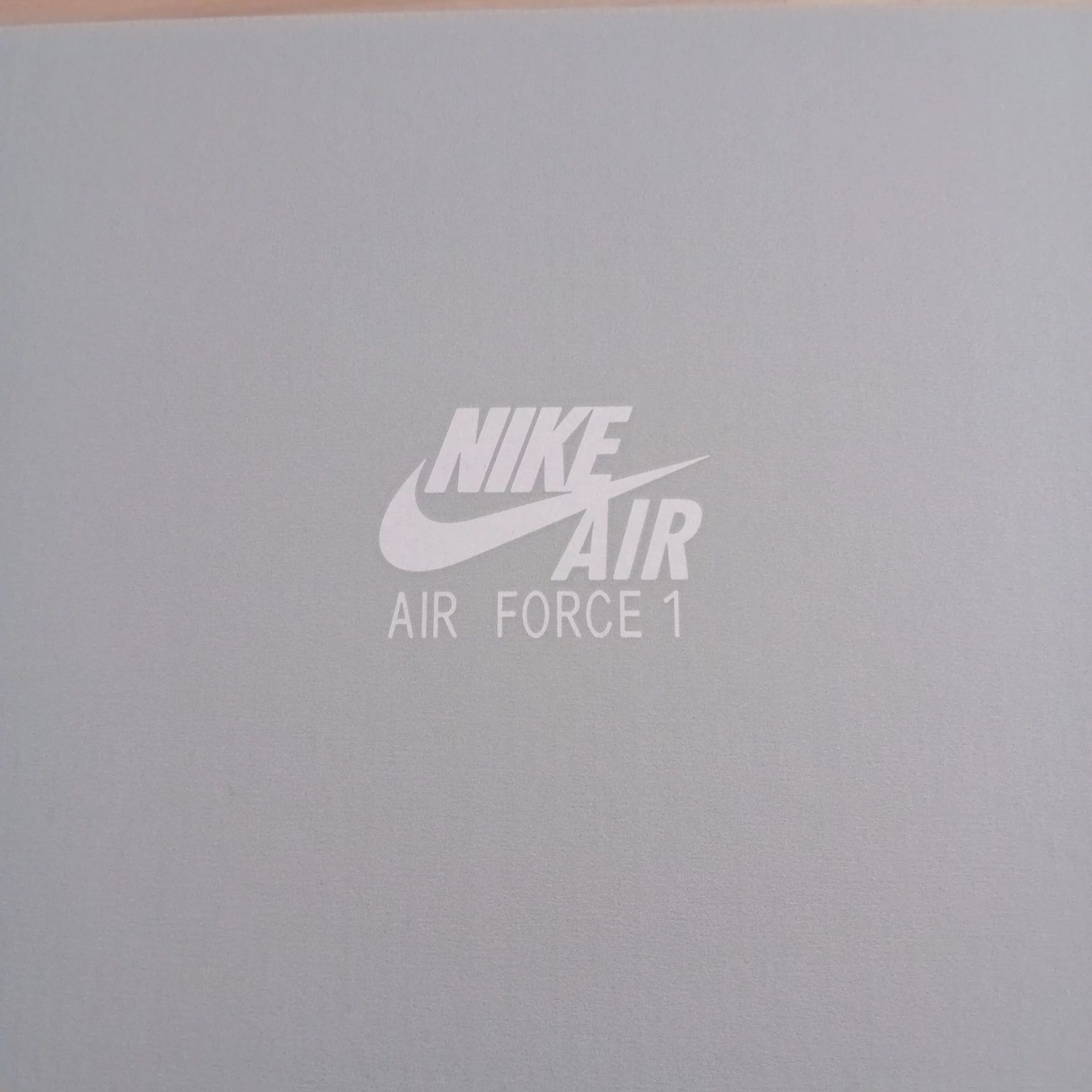 Nike Air Force 1