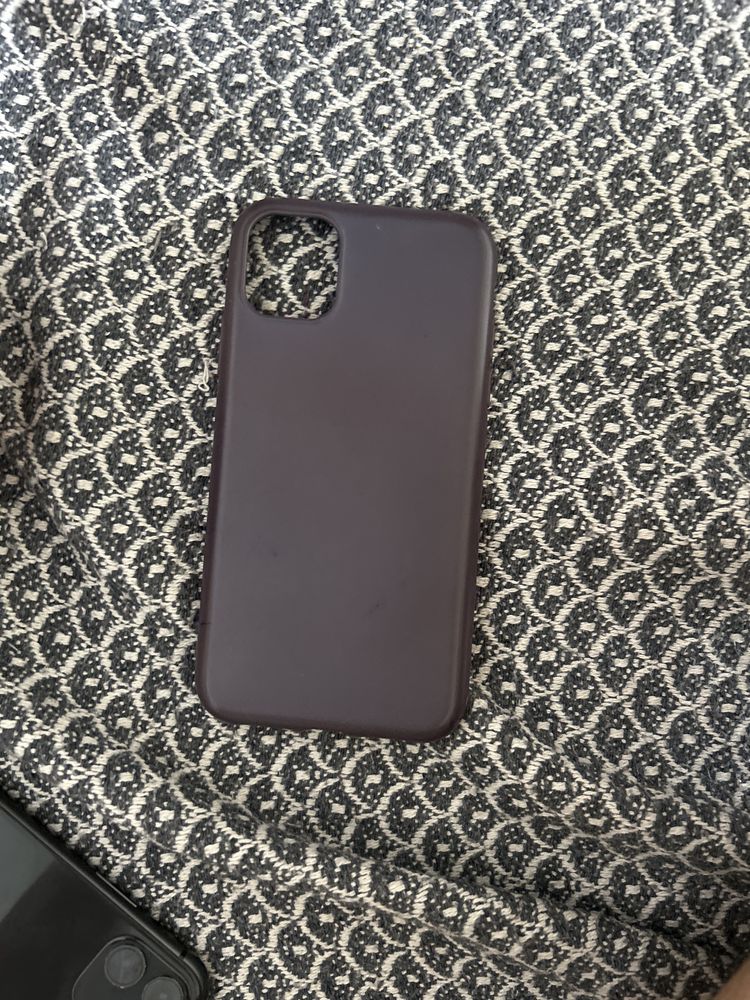 Продаю Iphone 11