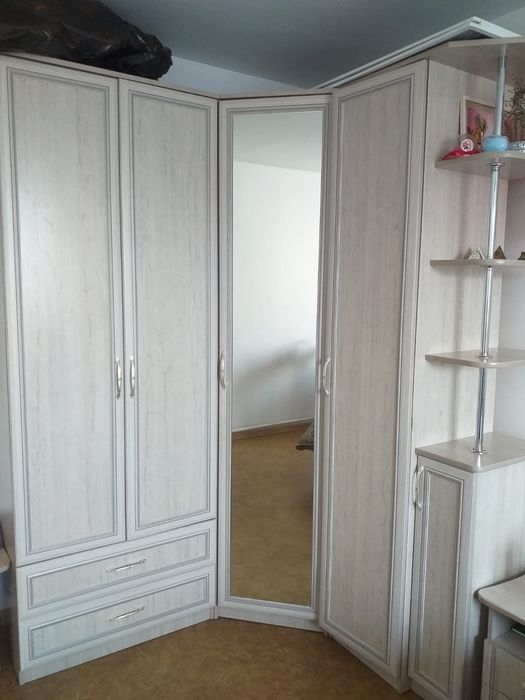 Продам спальный гарнитур.Можно по отдельности