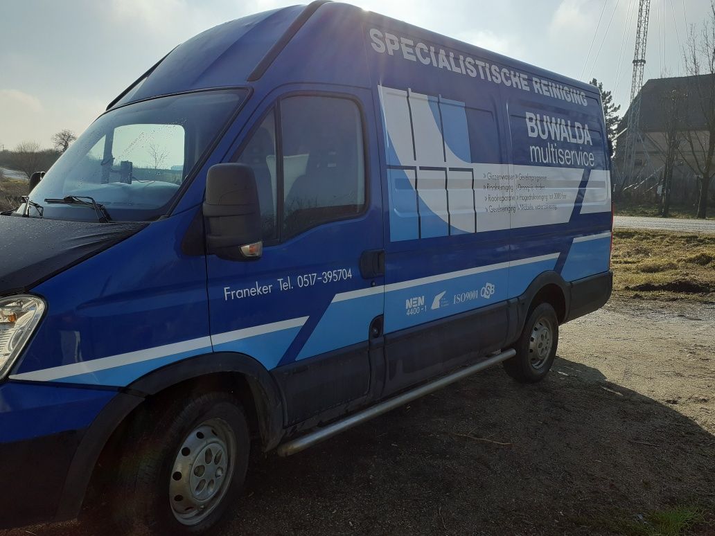 Iveco Daily , înmatriculată