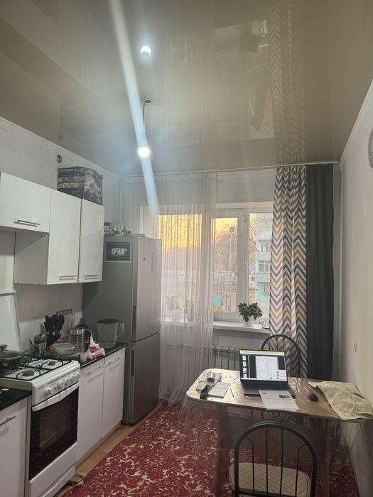 9 мкр 3-х комнатная квартира