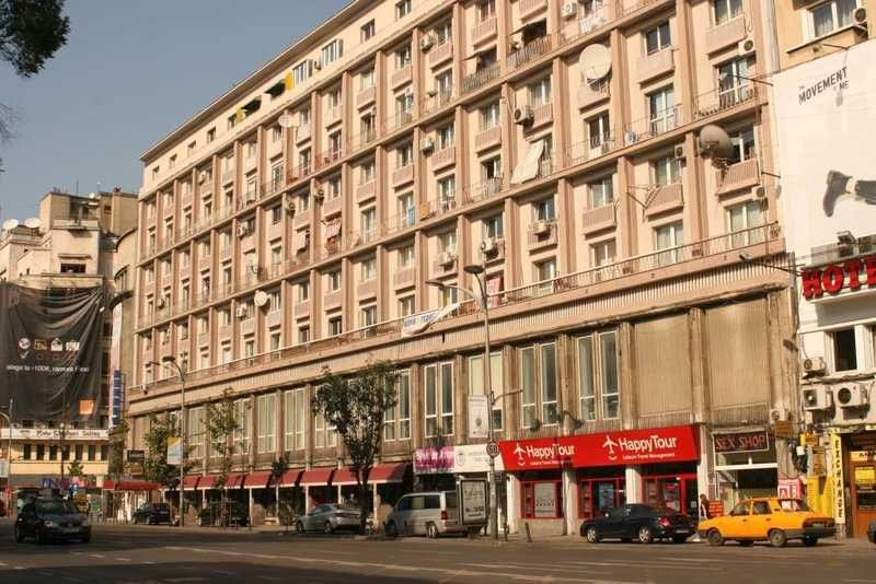 Universitate, 2+1 camere nemobilate, fara comision