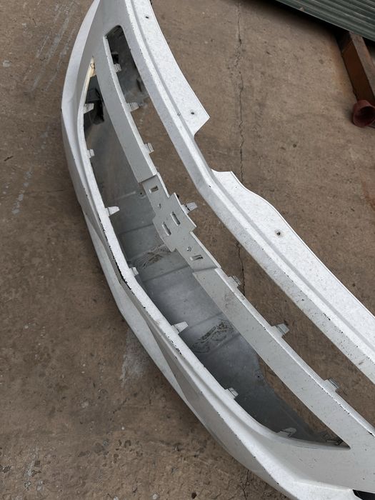 Кобальт бампер передний