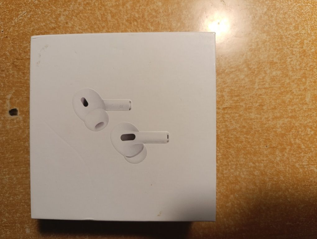 Слушалки Apple Airpods Pro (2nd Generation)