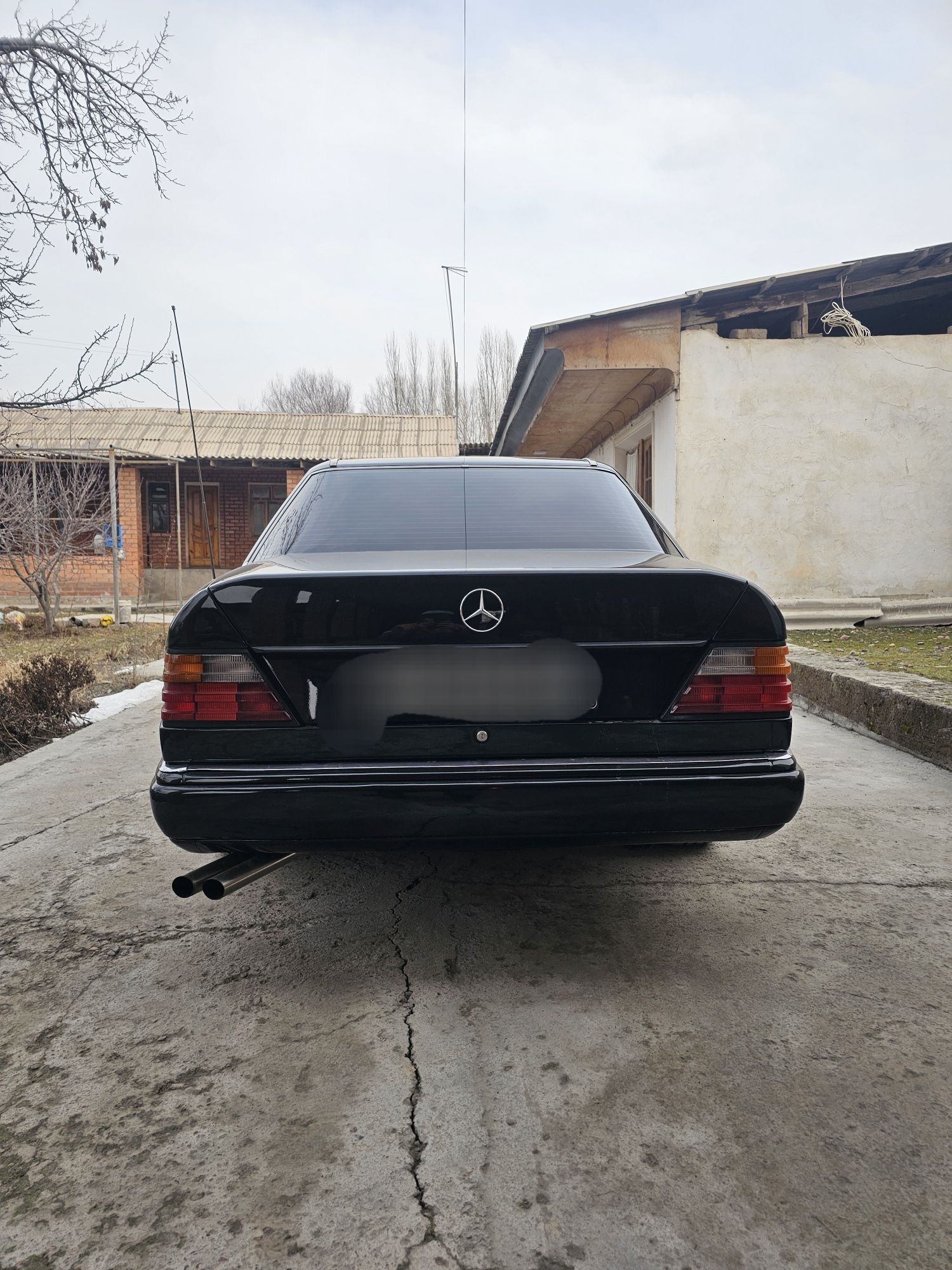 MercedesBenz  w124