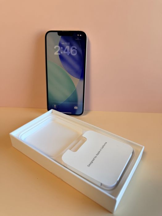 iPhone 13 128GB отлично състояние батерия 87 процента