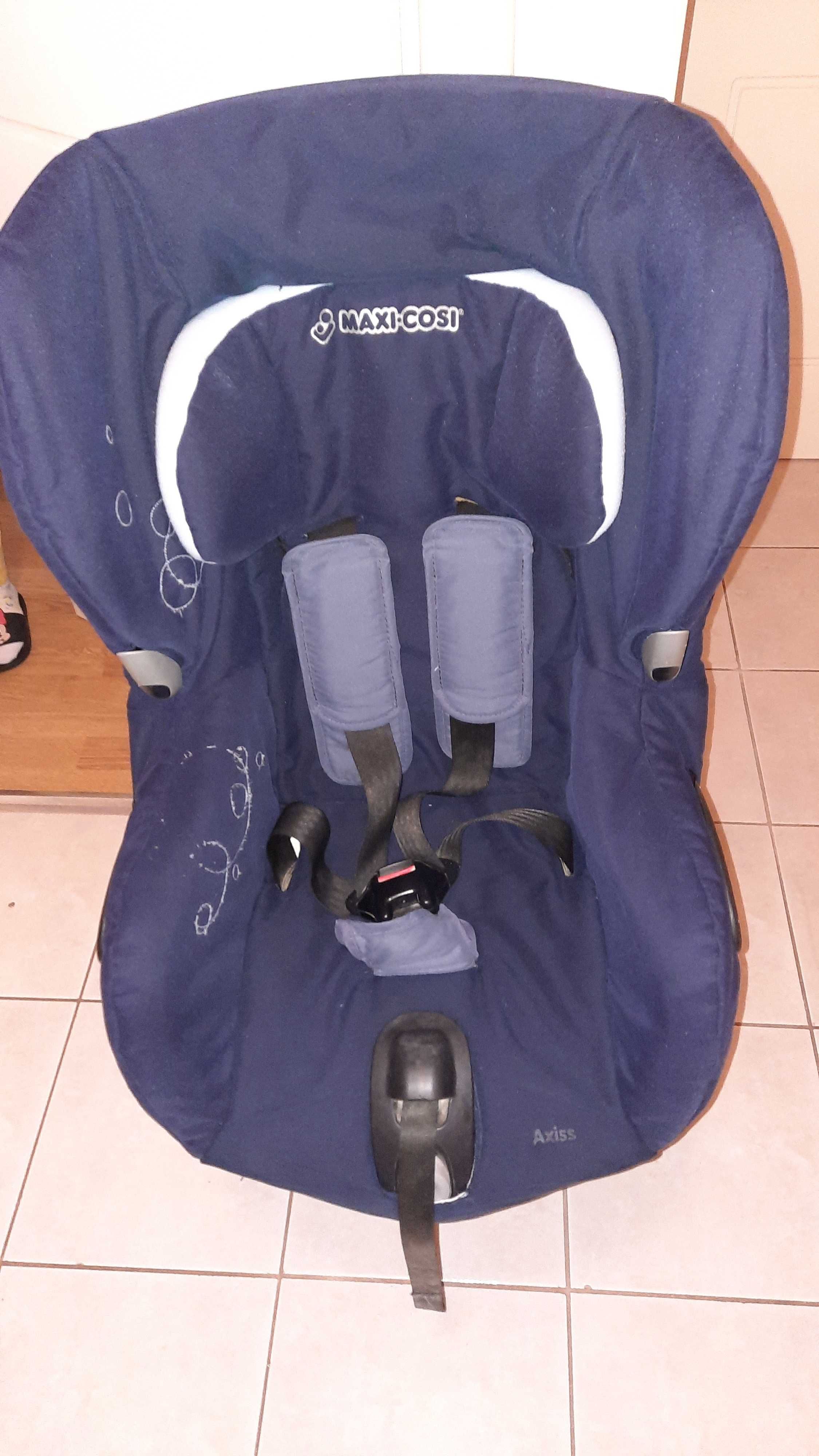 Детско столче за кола Maxi Cosi Axiss 9-18 кг