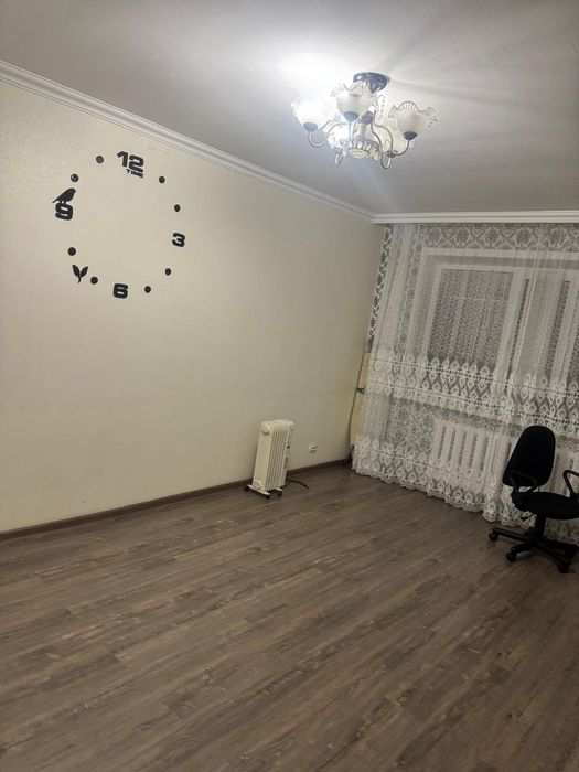 Продается 3-комн (3-50, 1 эт)