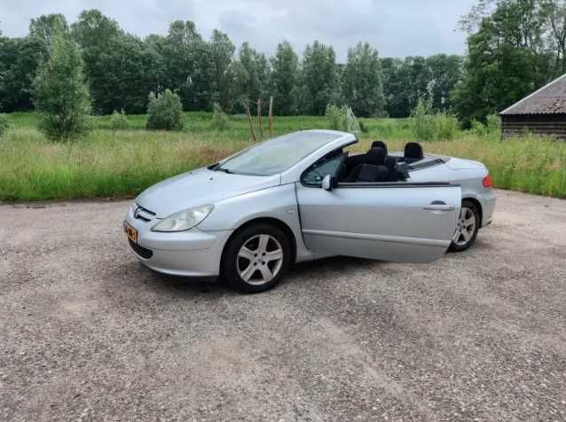 Volsvagen Polo 2007 benzina 1,4 automata accidentat fata