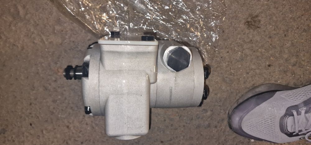 Pompa hidraulica tractor UTB U-650 Sens rotatie	Dreapta
Viteza de rota