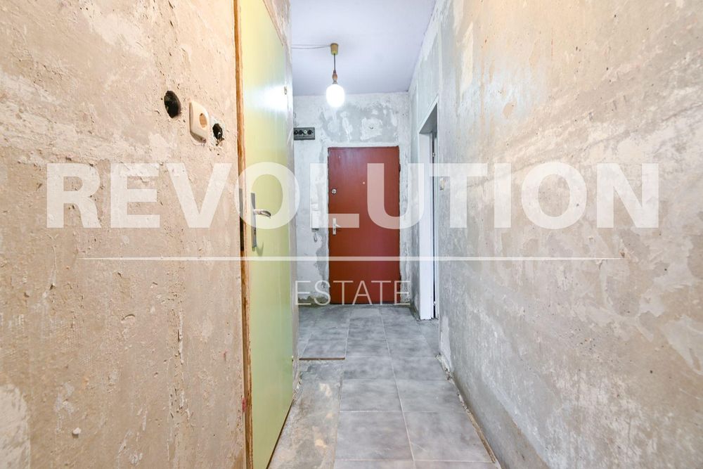 Продава се Едностаен апартамент в София, Връбница 2 - 41 кв.м за 2683 €/кв.м - Снимка #4