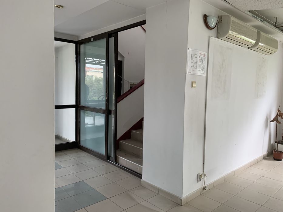Ocazie!!! Cladire/Spatiu comercial! 400 mp utili + 800 mp teren