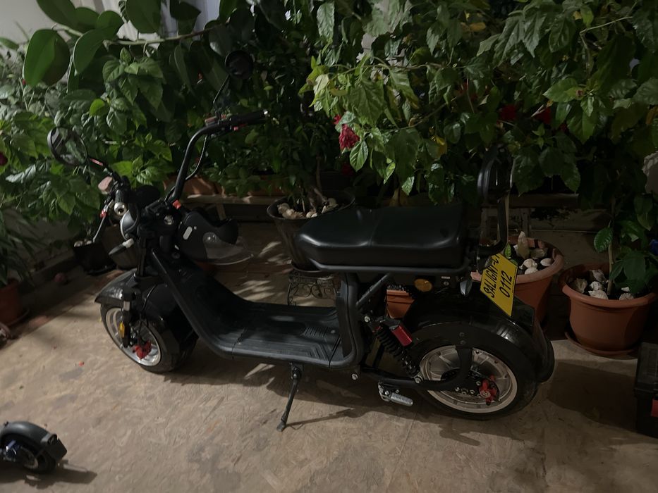 Vamd moped  elecric  stare excelenta