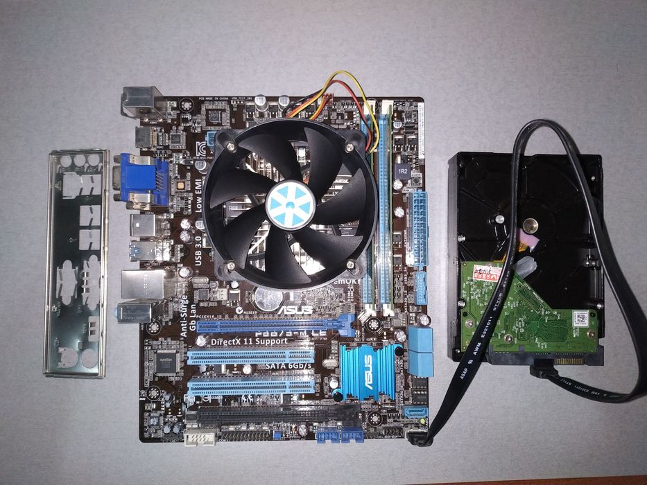 Материнская плата 1155 в сборе Core i3, 4Gb ОЗУ, 500 Гб HDD