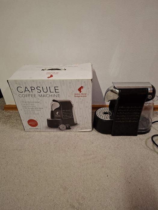 Espressor cu capsule Julius Meinl Inspresso 15 Bari