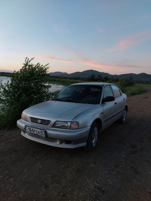 Suzuki baleno 1995 года